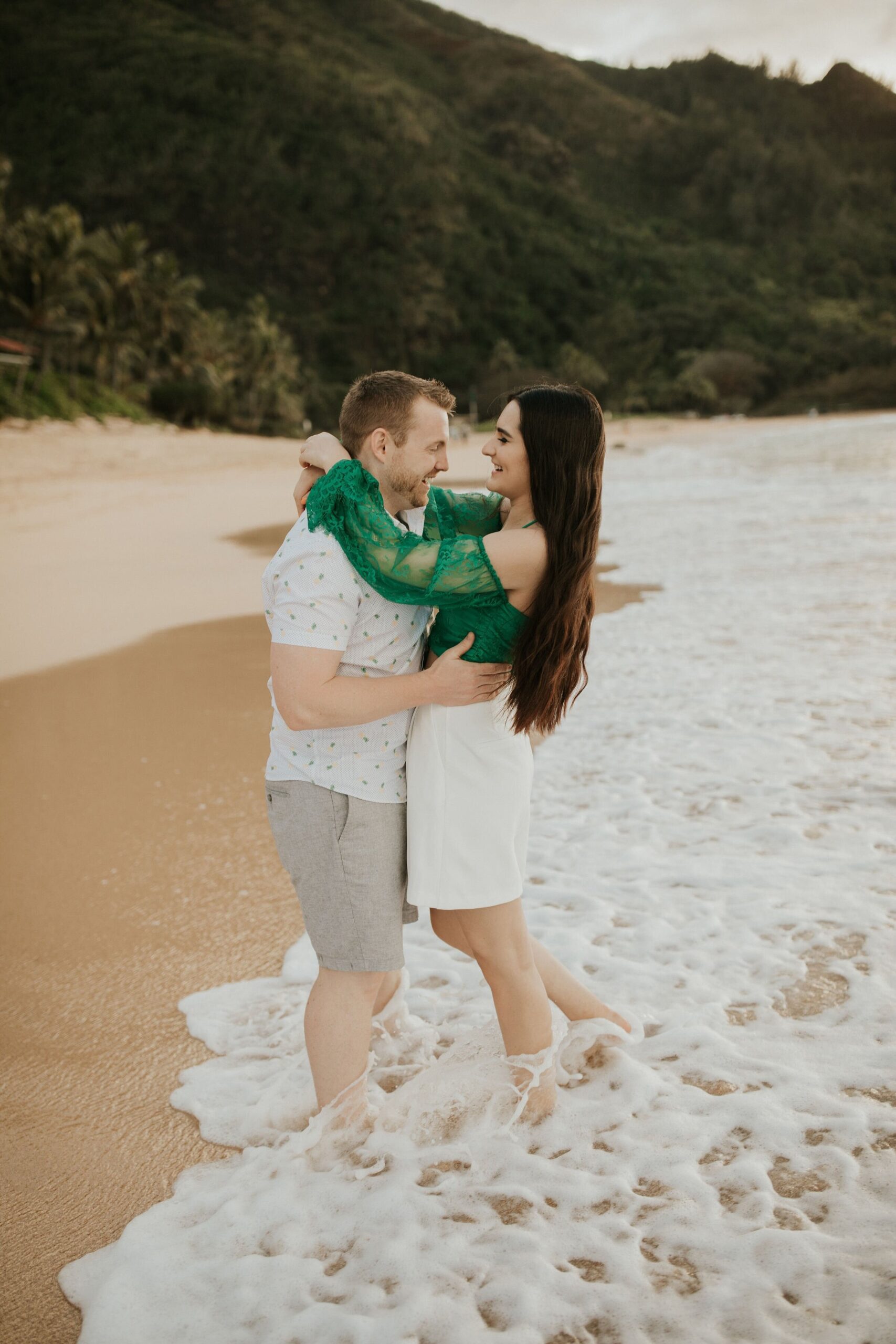 Alexandra-Masihy-Photography-Kauai-Couples-Photographer-Kauai-Lifestyle-Photographer-Hawaii-Couples-Photography-Modern-Couples-Photography-Kauai-Maternity-Photos-Kauai-Honeymoon-Photography-Kauai-Engagement-Photographer-1.jpg