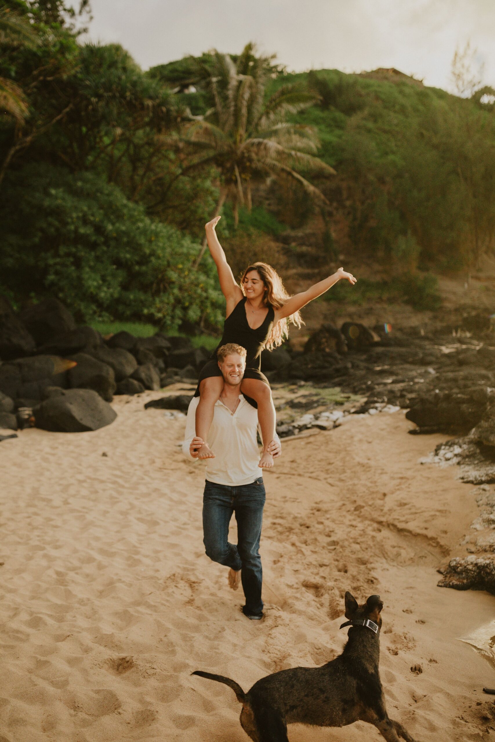 Aubrey&Luke-Kauai-Couples-Portraits-2021-Gallery-41.jpg
