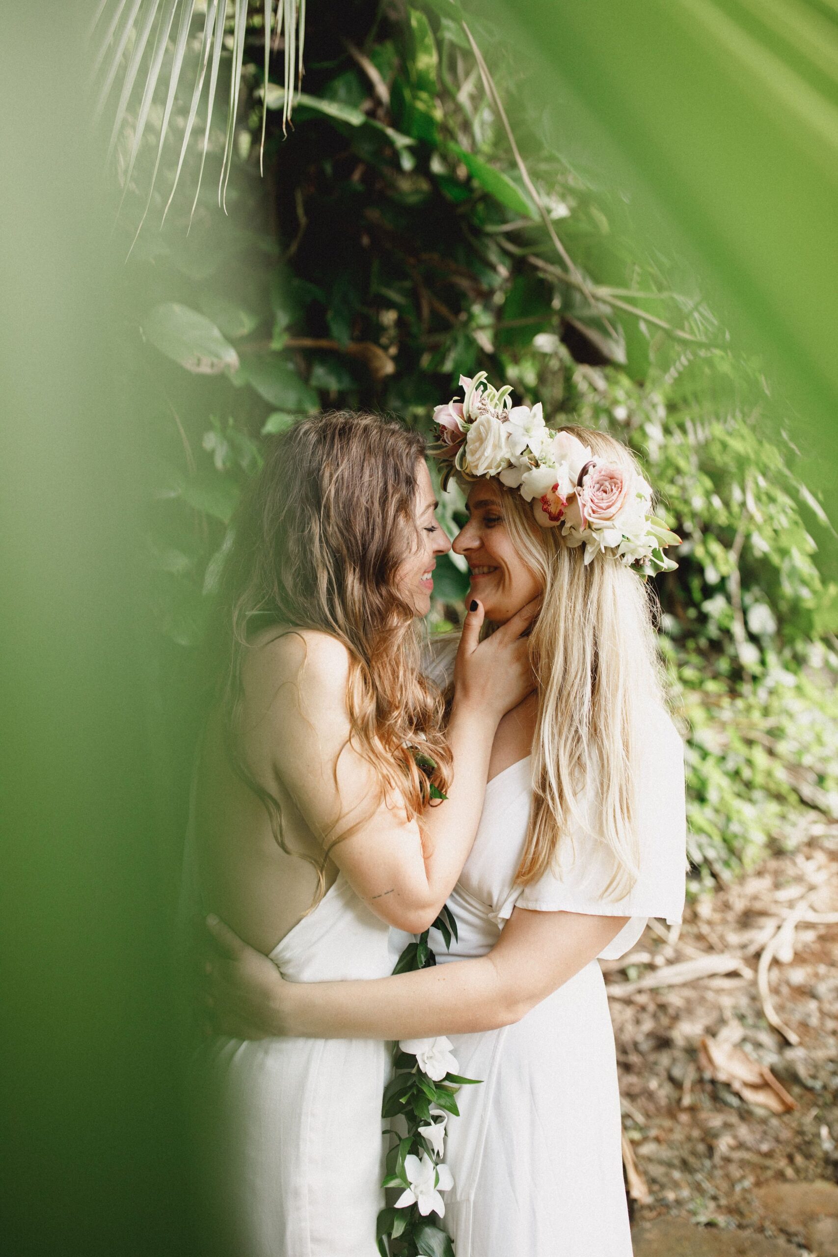 Gina&Bailey-Kauai-Elopement-SneakPeek-5.jpg